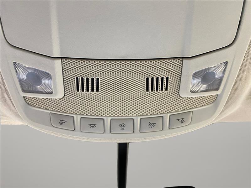 Used 2018 Ford Edge Sport w/ Technology Package image 18