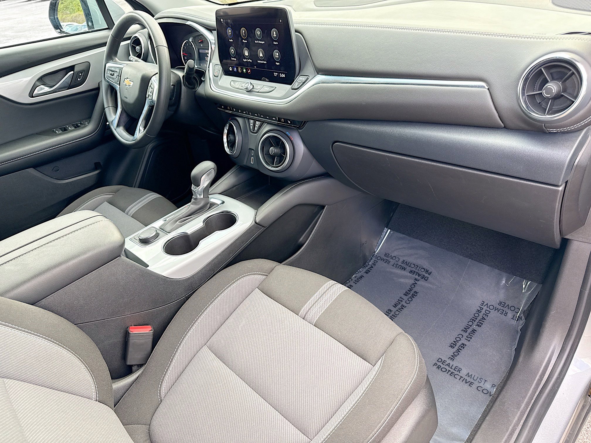 Used 2025 Chevrolet Blazer LT AWD/4WD image 13