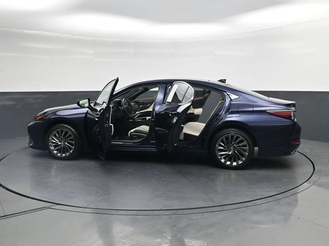 Used 2025 Lexus ES 350 Ultra Luxury FWD image 41