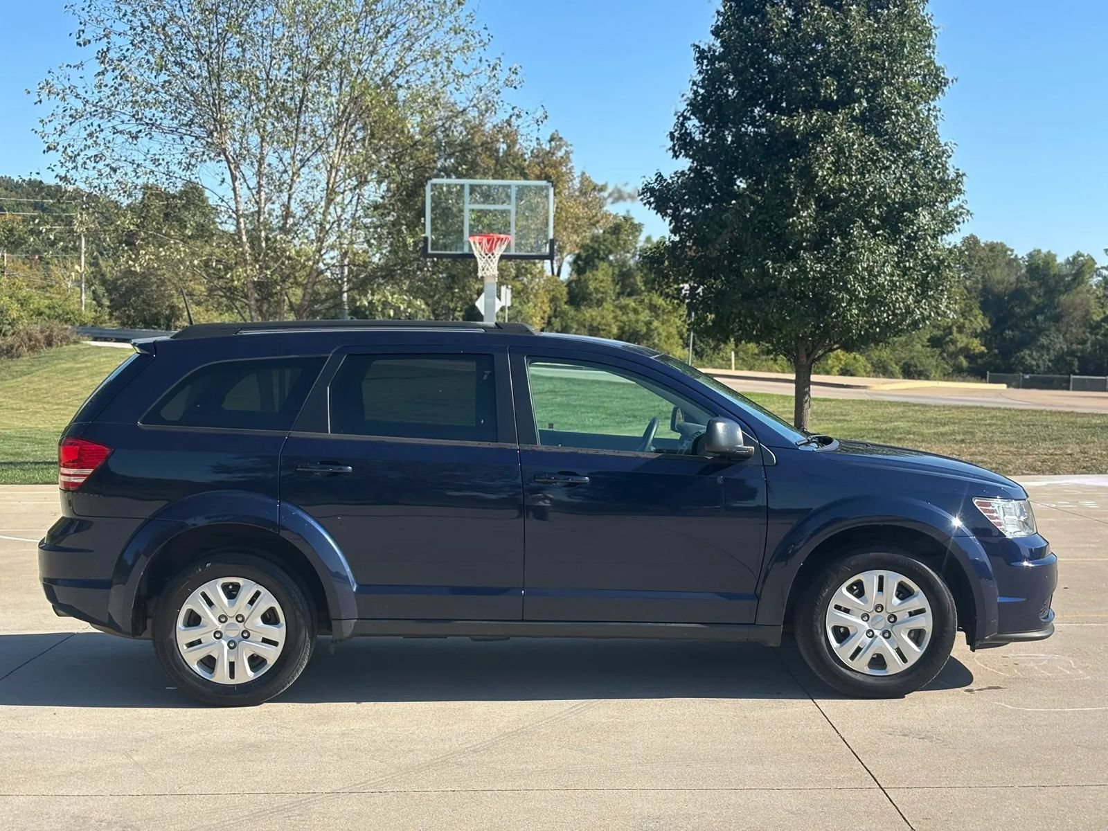 Used 2020 Dodge Journey SE FWD image 5