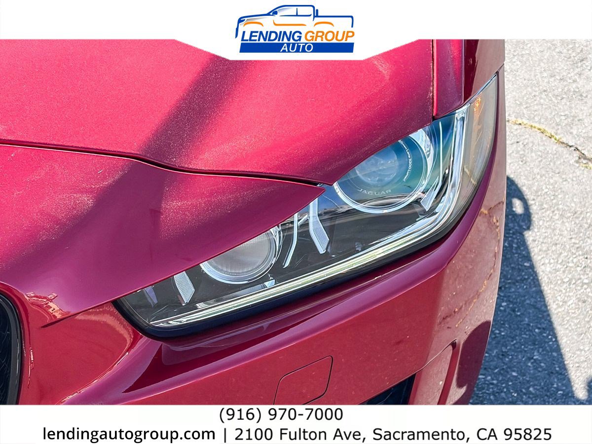 Used 2017 Jaguar XE R-Sport image 7