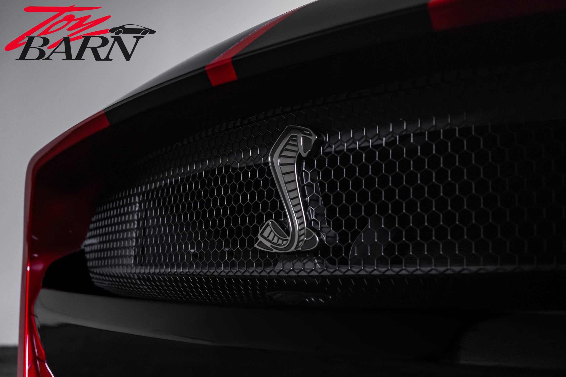 Used 2021 Ford Mustang Shelby GT500 w/ Technology Package RWD image 9