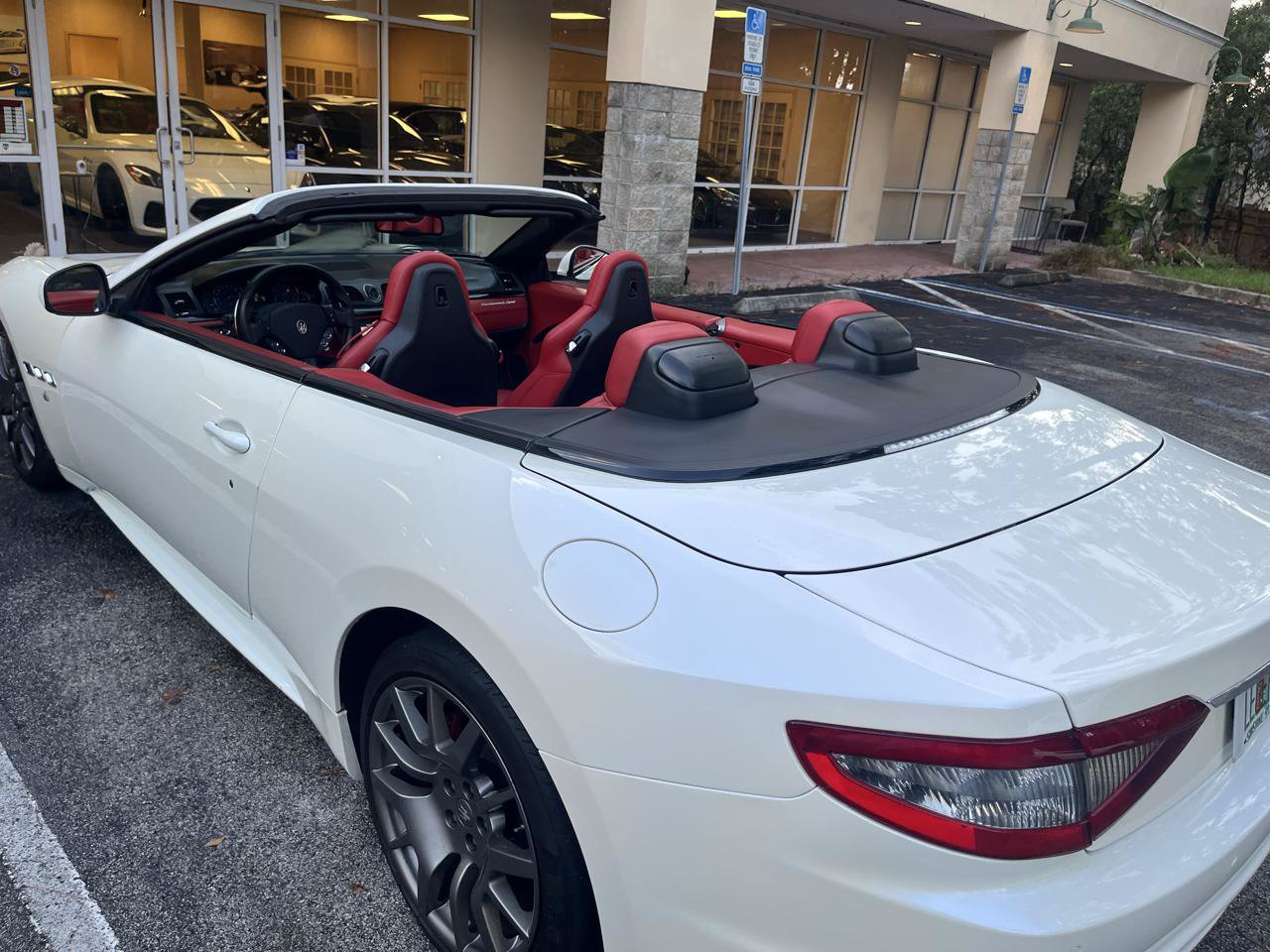 Used 2019 Maserati GranTurismo Sport RWD image 9