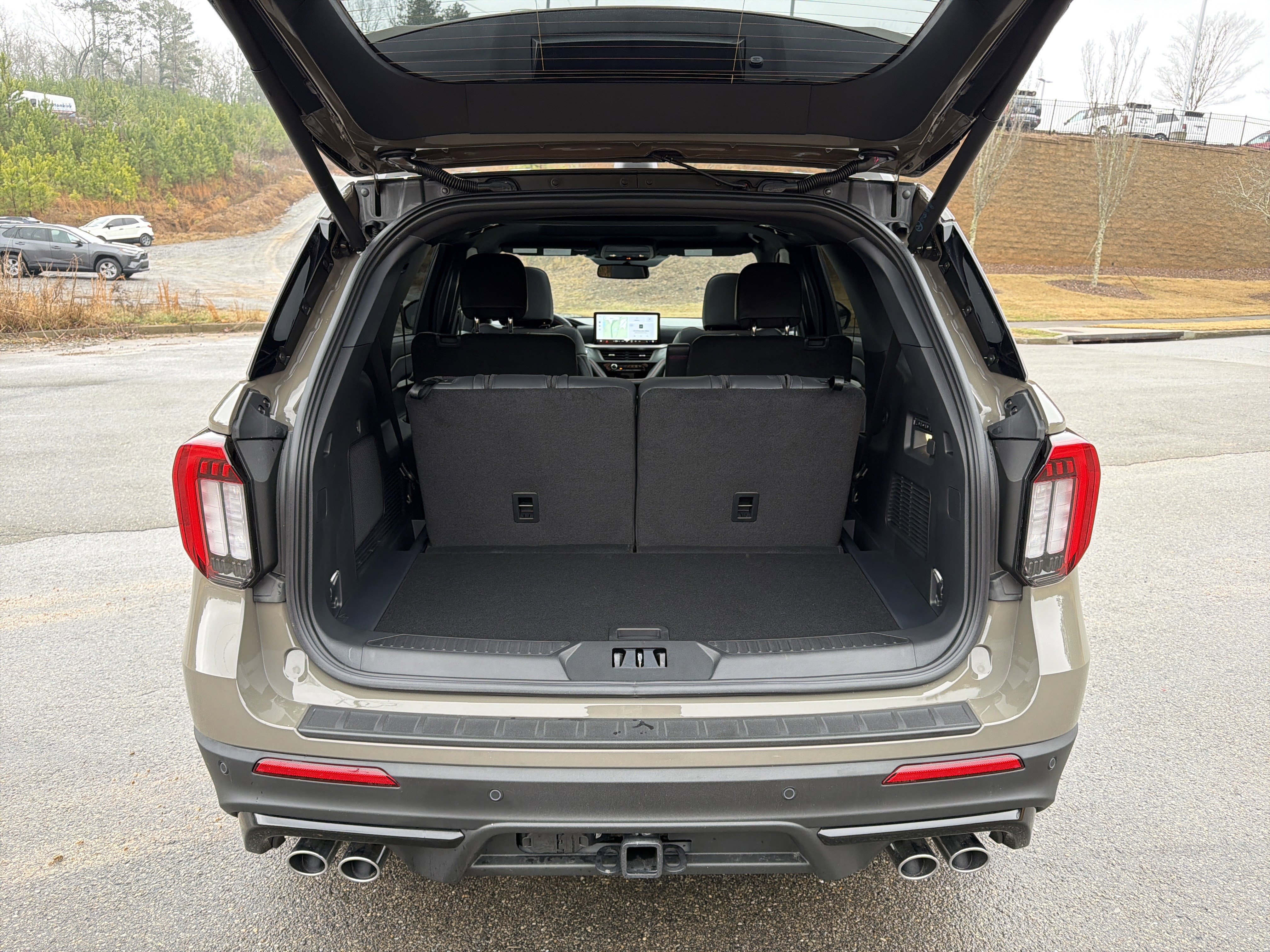 Used 2026 Ford Explorer ST w/ Sun And Sound Package image 19