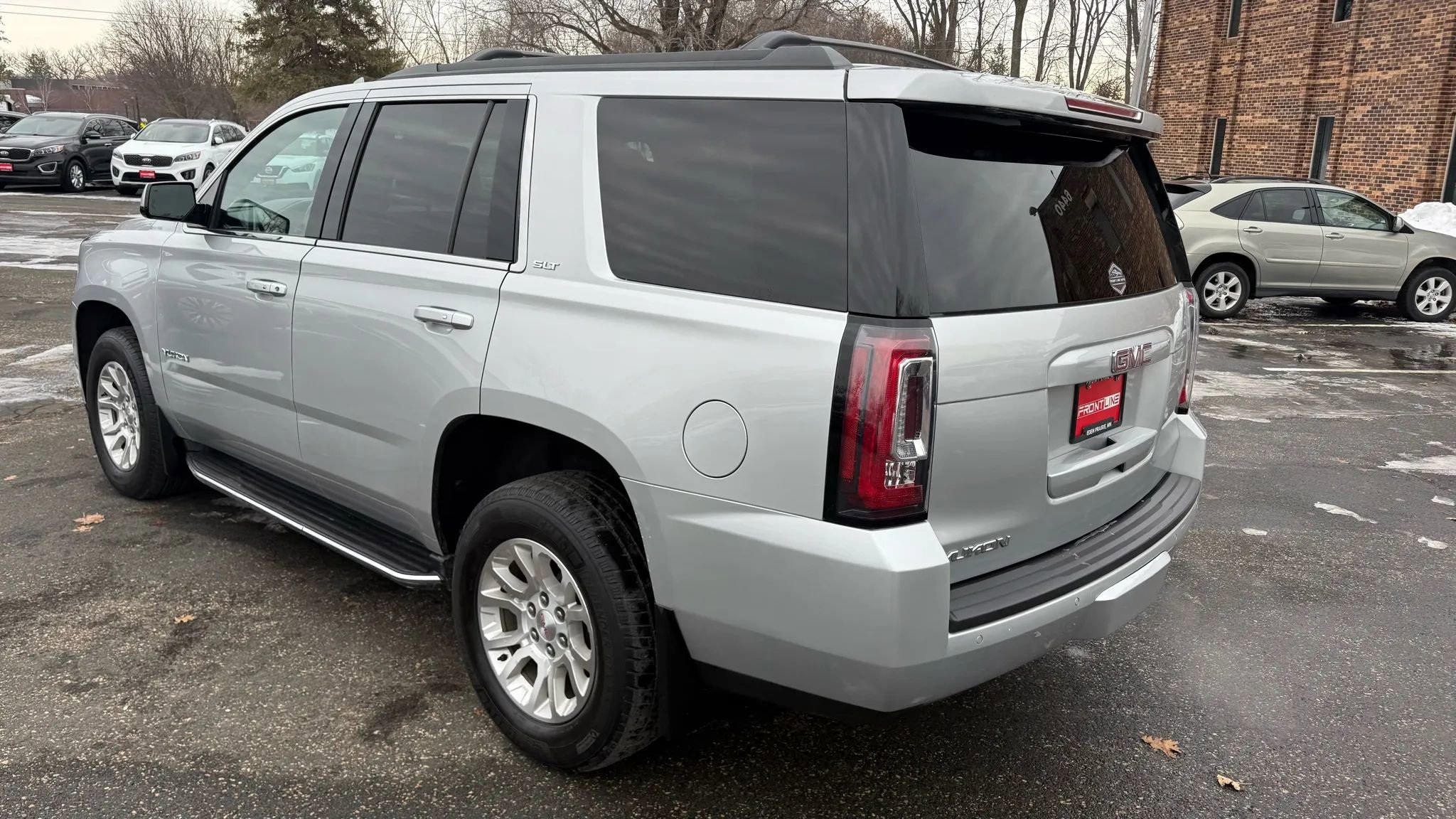 Used 2018 GMC Yukon SLT w/ Open Road Package image 3