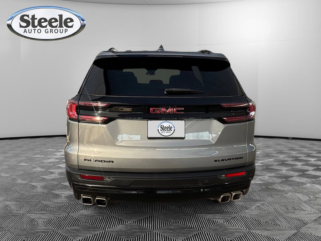 Used 2025 GMC Acadia Elevation w/ Black Edition image 4