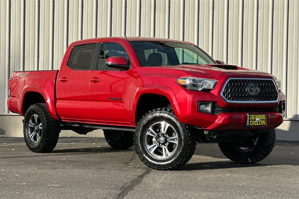 Used 2019 Toyota Tacoma TRD Sport video 2