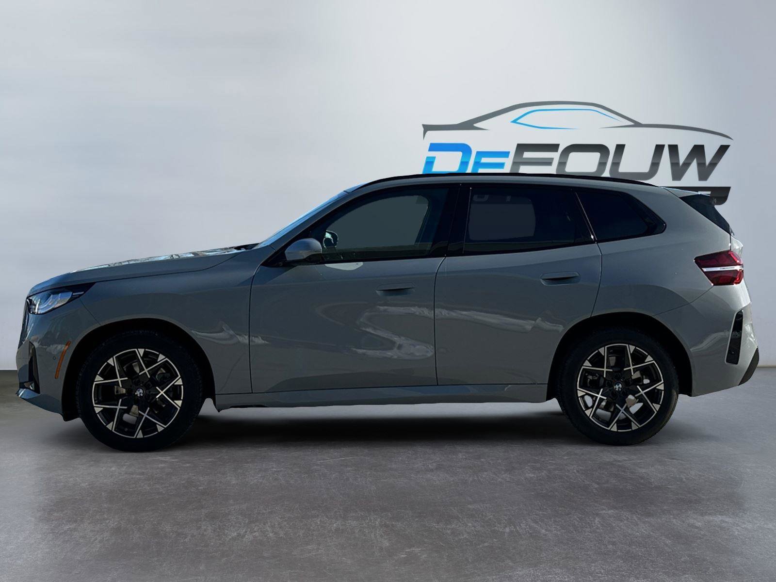 Used 2026 BMW X3 xDrive30 w/ Premium Package image 6