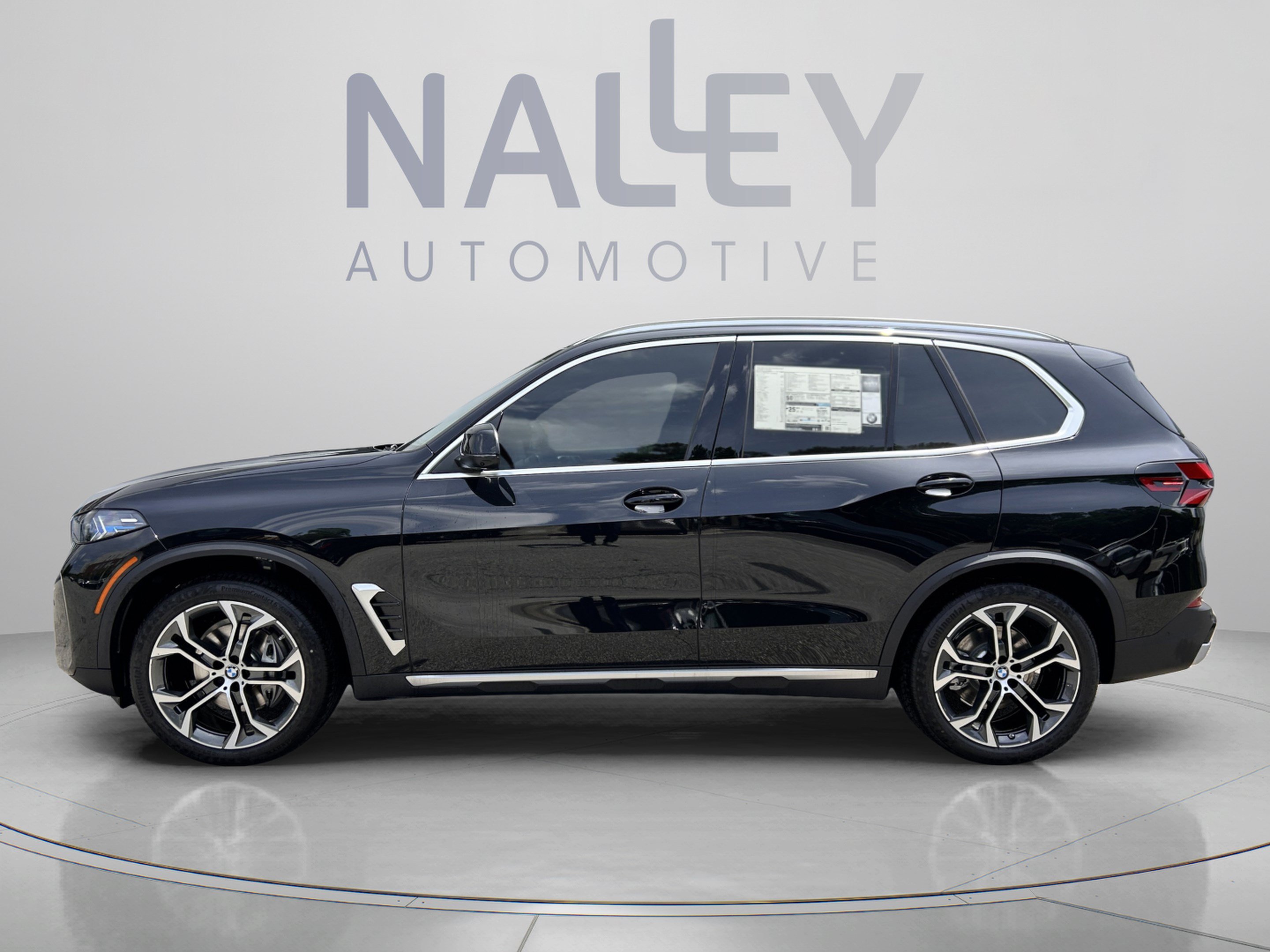 Used 2026 BMW X5 xDrive40i AWD/4WD image 2