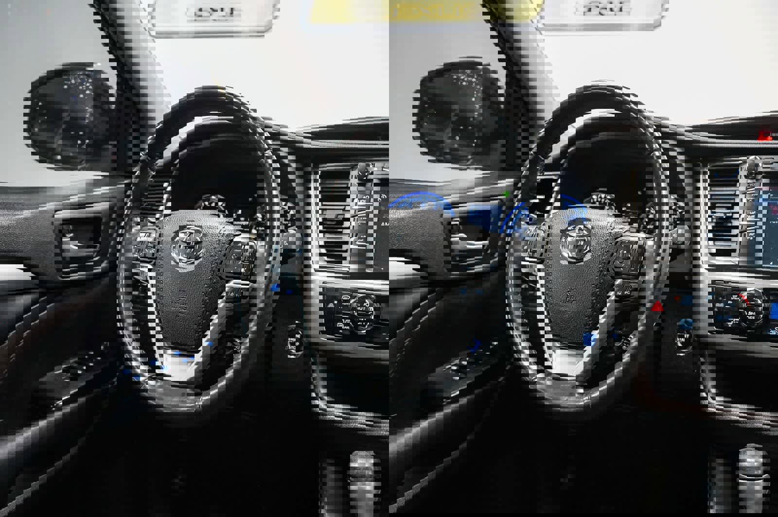 Used 2019 Toyota Highlander XLE image 15