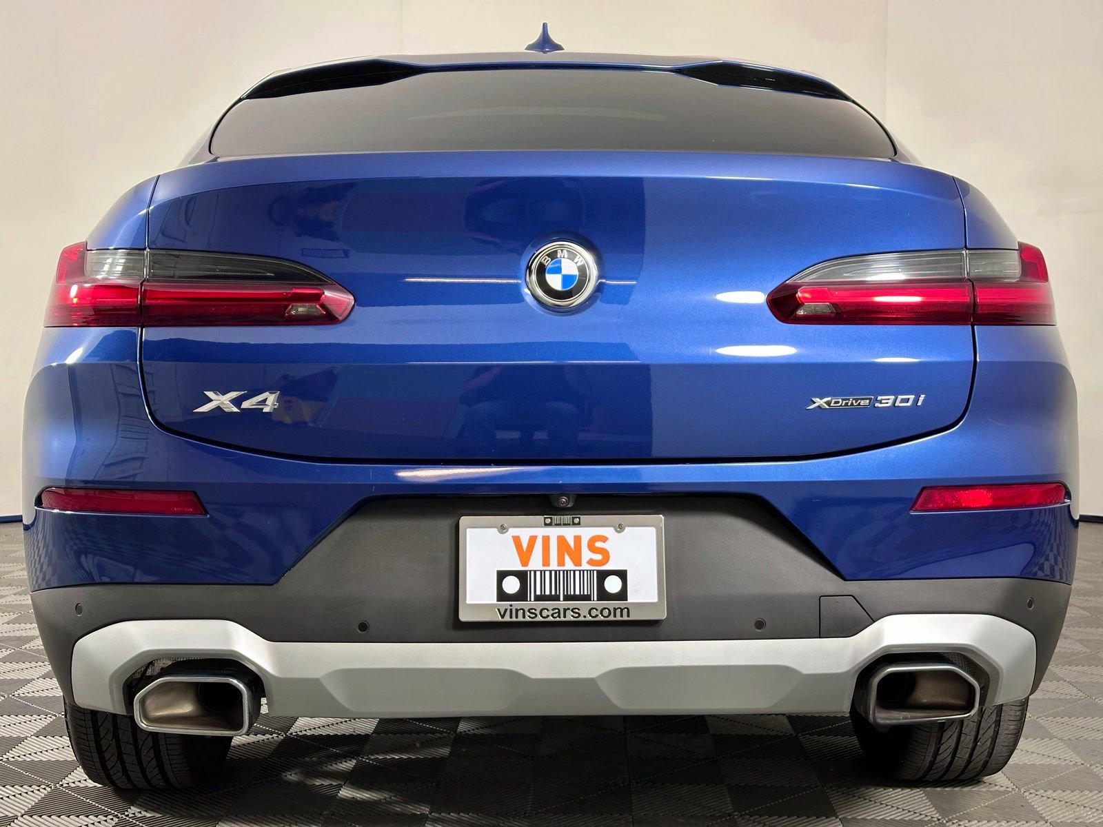 Used 2023 BMW X4 xDrive30i w/ Premium Package AWD/4WD image 11