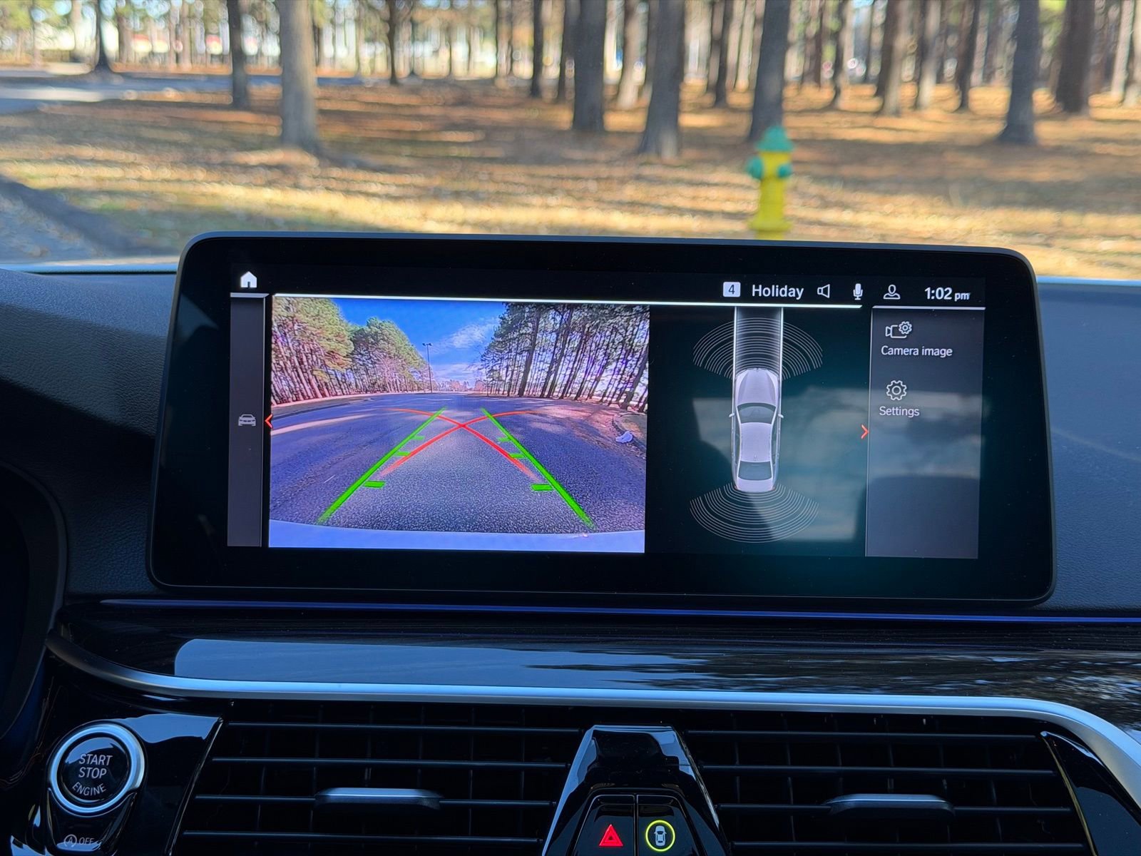 Used 2023 BMW 530i w/ Convenience Package image 5