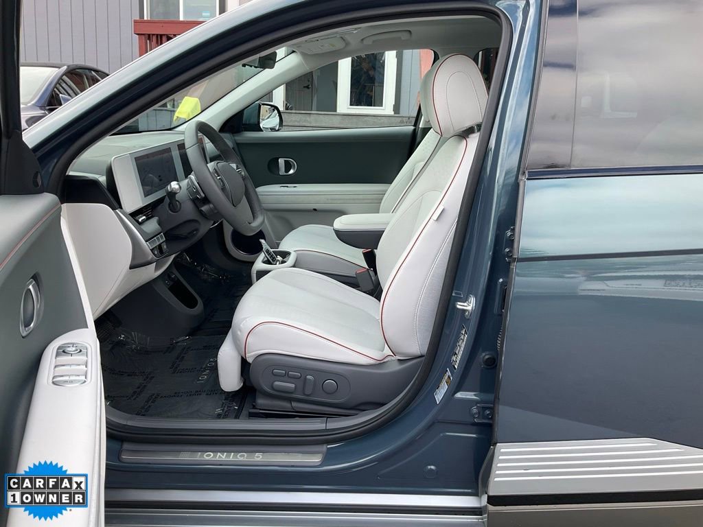 Used 2024 Hyundai Ioniq 5 Limited image 16