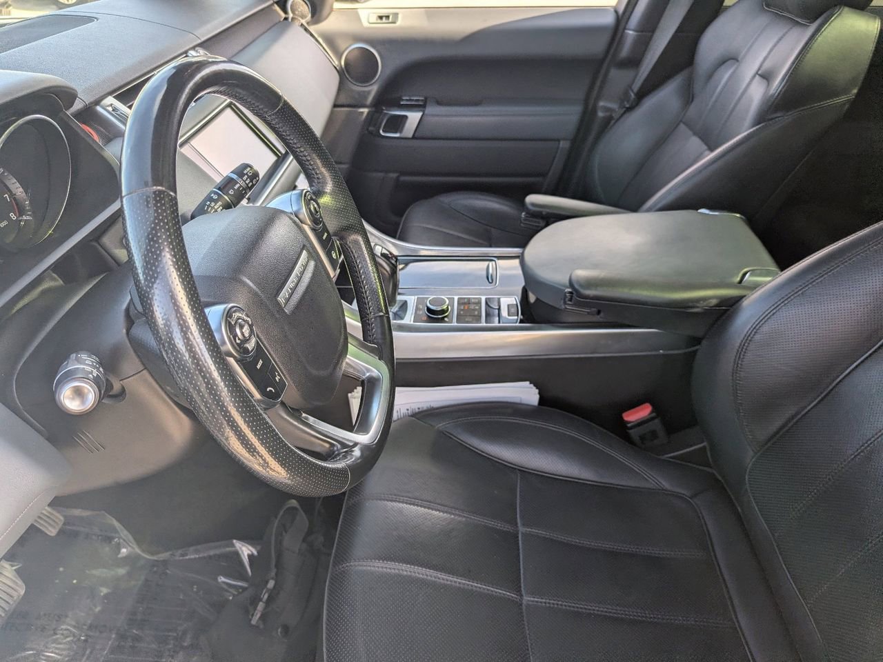 Used 2015 Land Rover Range Rover Sport HSE image 20