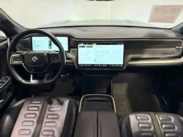 Used 2022 Rivian R1T Adventure AWD/4WD image 45