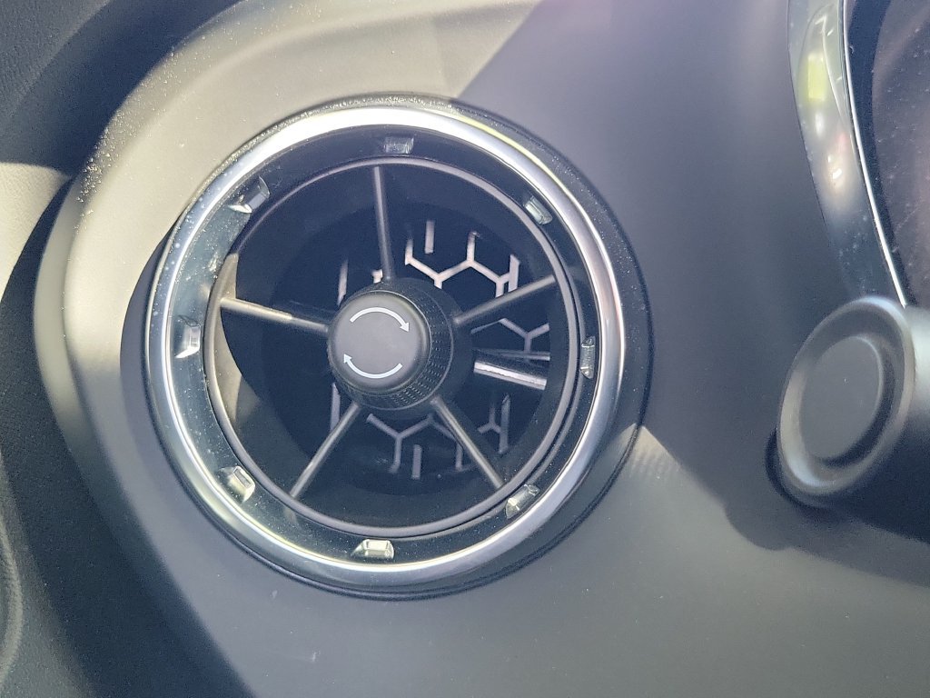 Used 2024 Chevrolet Camaro LT RWD image 36