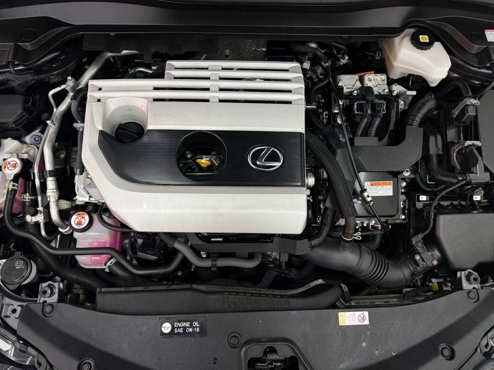 Used 2024 Lexus UX 250h F Sport FWD image 32