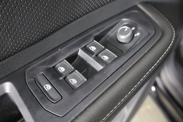 Used 2026 Volkswagen Atlas SE FWD image 21