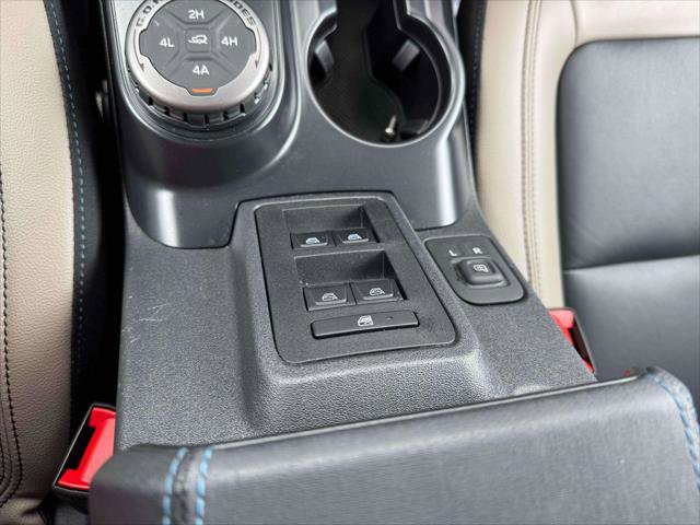 Used 2024 Ford Bronco Wildtrak image 30