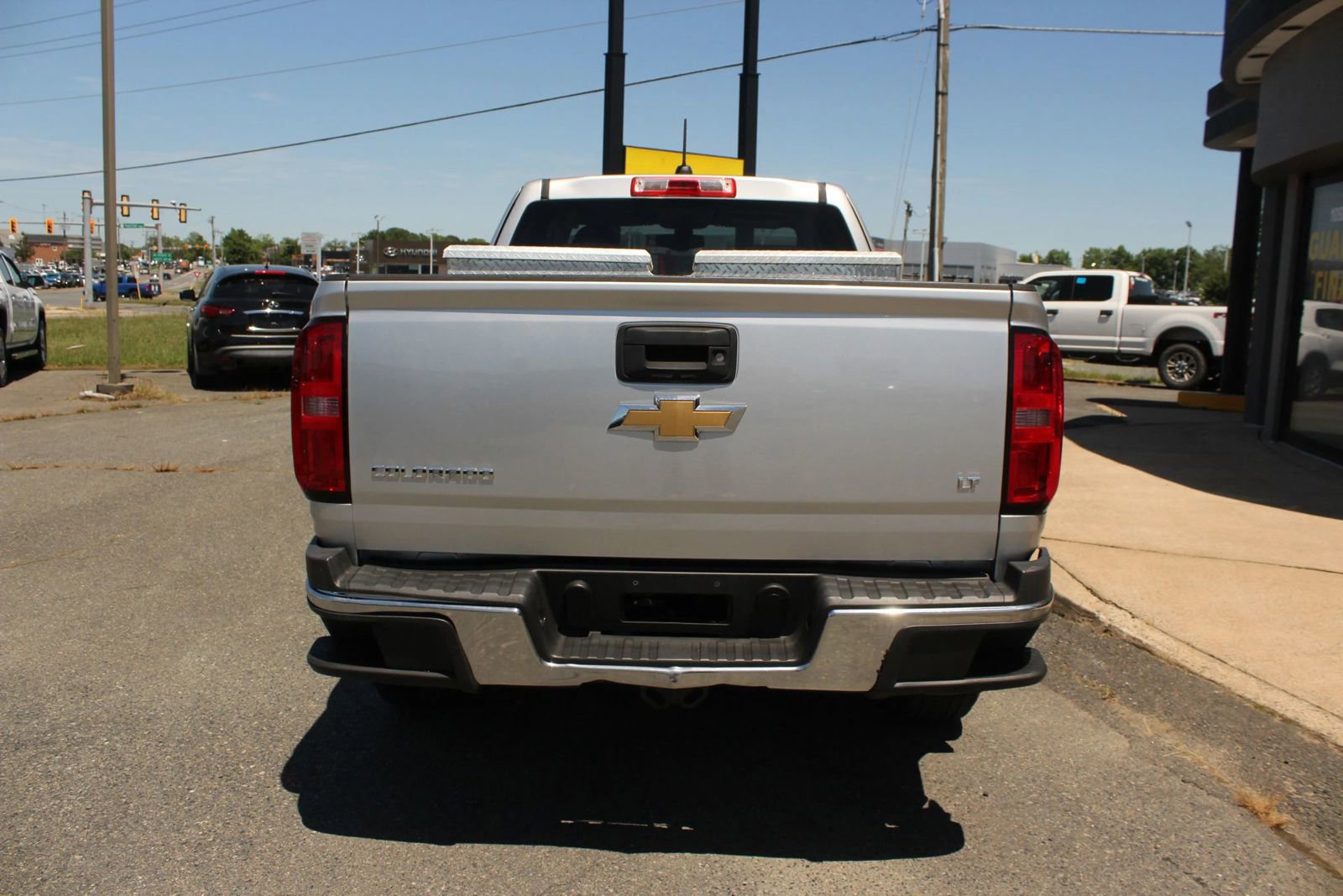 Used 2015 Chevrolet Colorado LT w/ Luxury Package RWD image 7