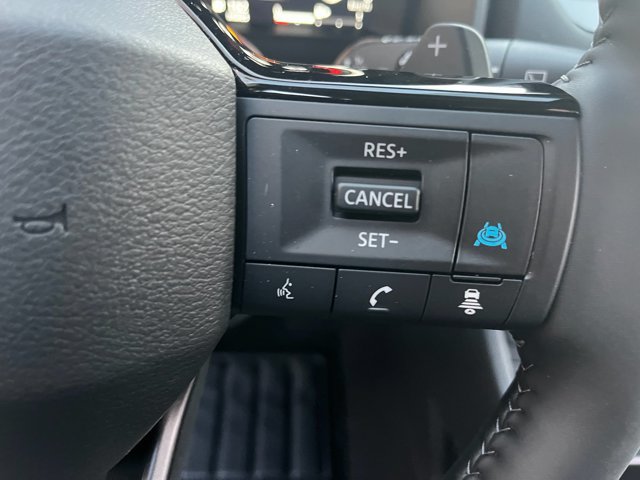 New 2025 Nissan Rogue SL AWD/4WD image 17