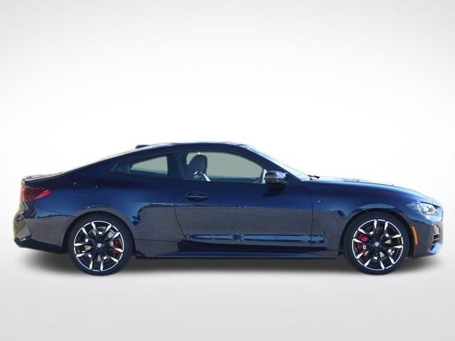 New 2026 BMW 440i xDrive Coupe w/ Premium Package AWD/4WD video 4