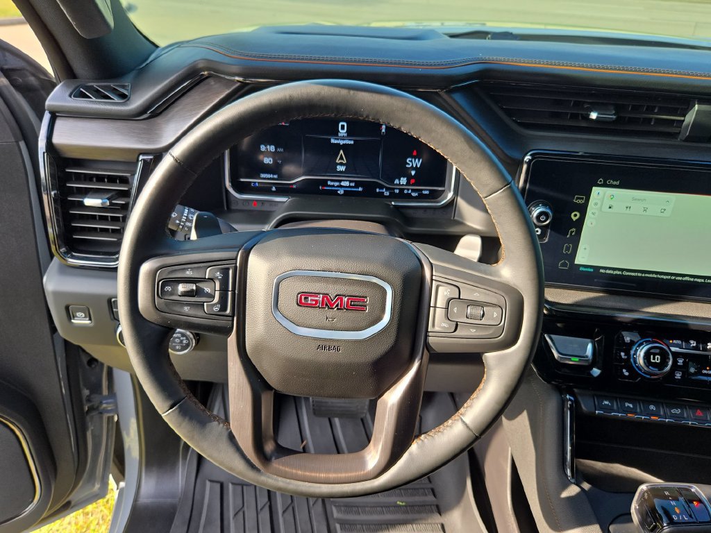 Used 2024 GMC Sierra 1500 AT4 w/ AT4 Preferred Package AWD/4WD image 18