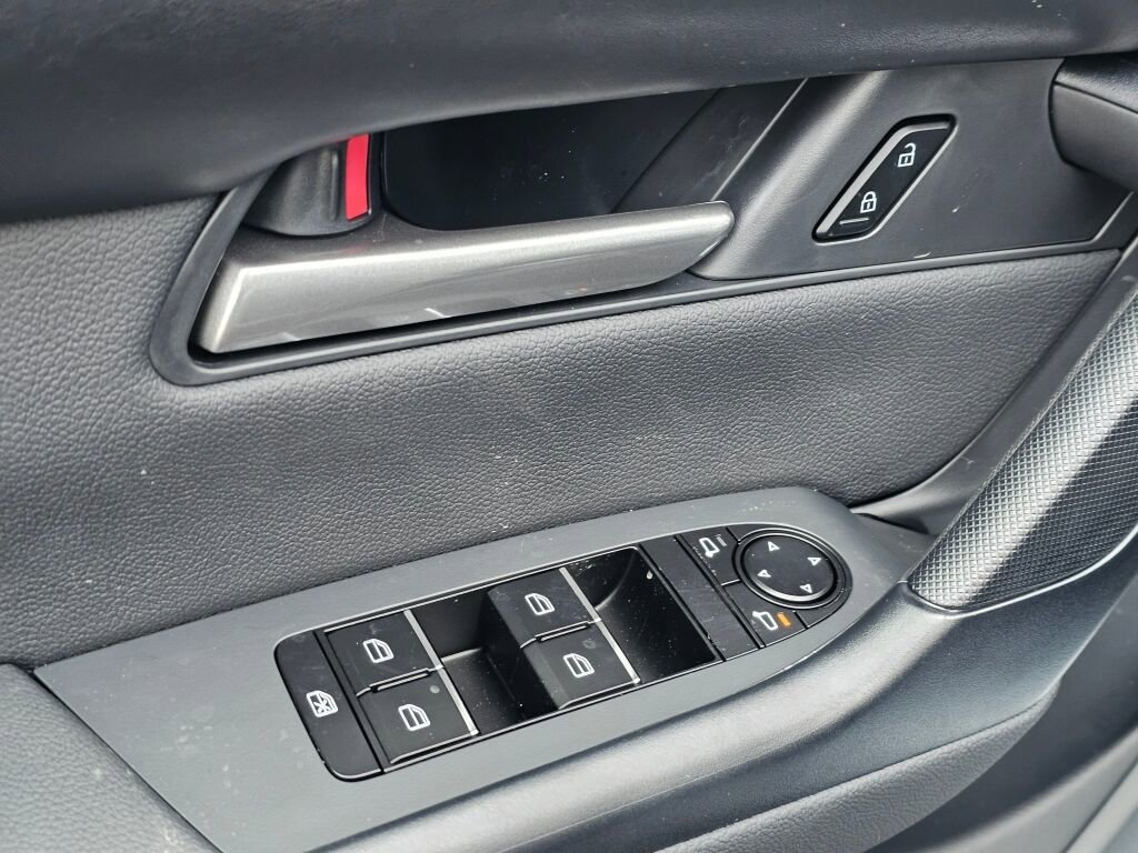 New 2026 MAZDA CX-50 AWD 2.5 Hybrid w/ Cargo Package image 32