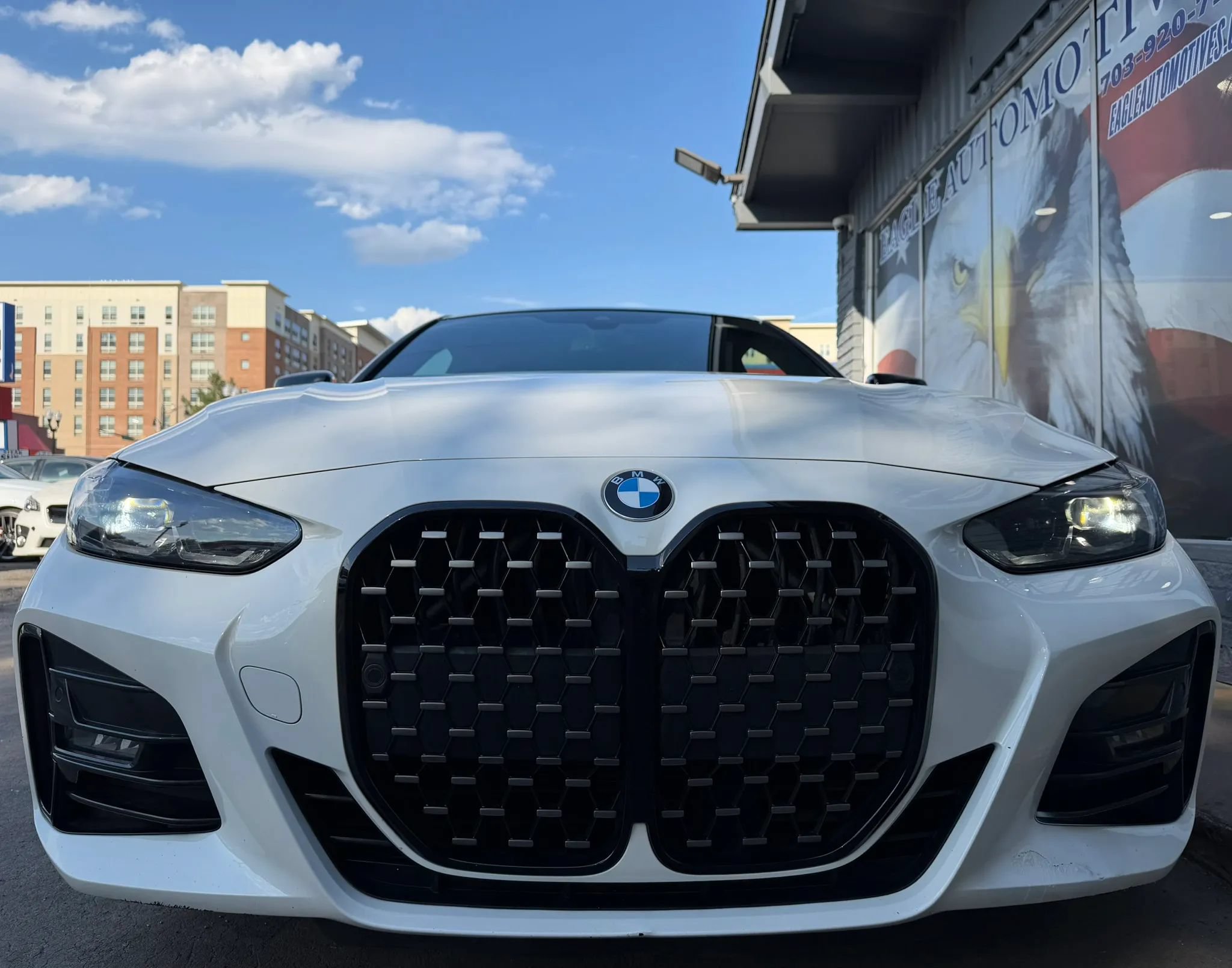 Used 2023 BMW 430i Coupe w/ M Sport Package RWD image 8