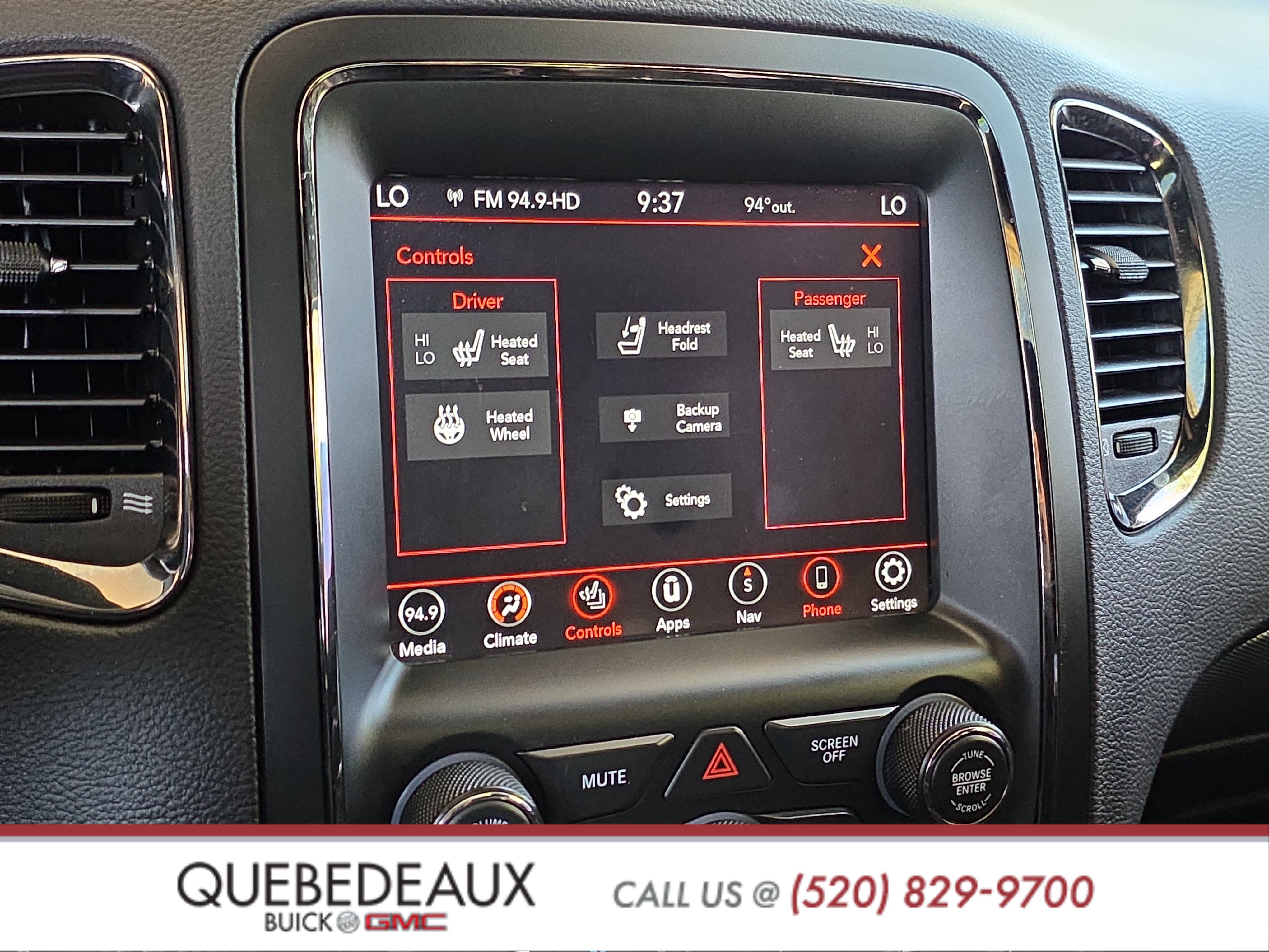 Used 2020 Dodge Durango R/T w/ Technology Group RWD image 18