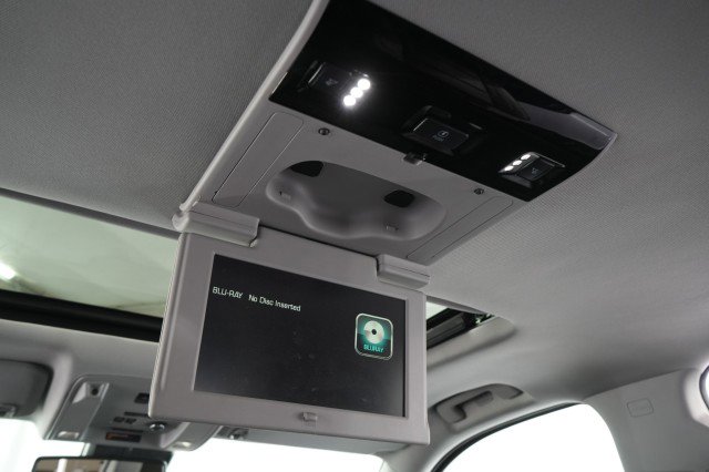 Used 2020 GMC Yukon Denali w/ Denali Premium Package image 61