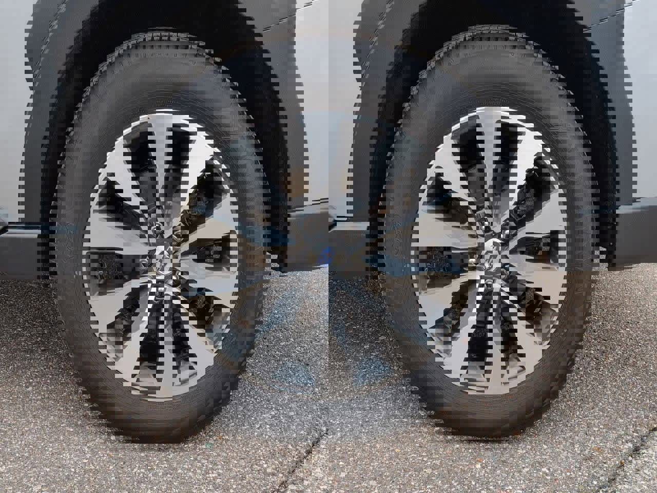 Used 2023 Subaru Outback Limited image 13