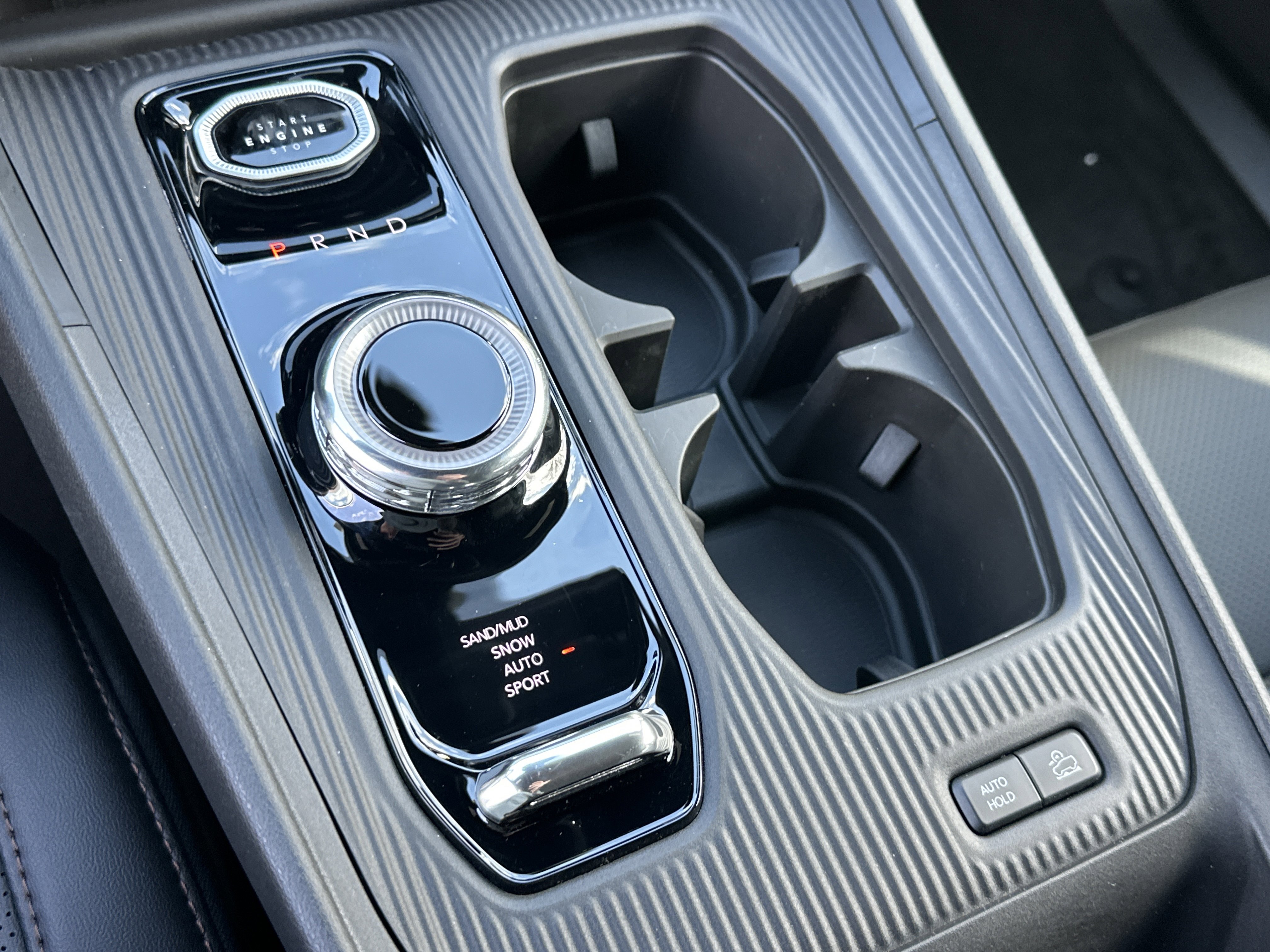 New 2026 Jeep Cherokee Overland w/ Advanced Pro Tech Group image 4