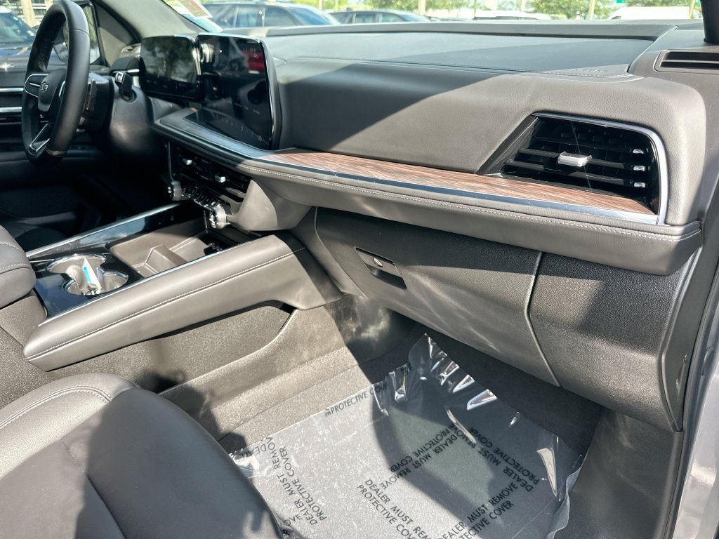 Certified 2025 Chevrolet Tahoe Z71 AWD/4WD image 27