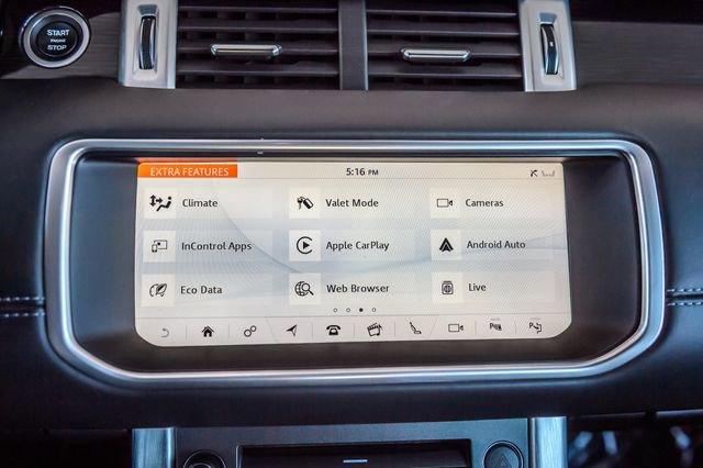 Used 2018 Land Rover Range Rover Evoque HSE Dynamic image 26