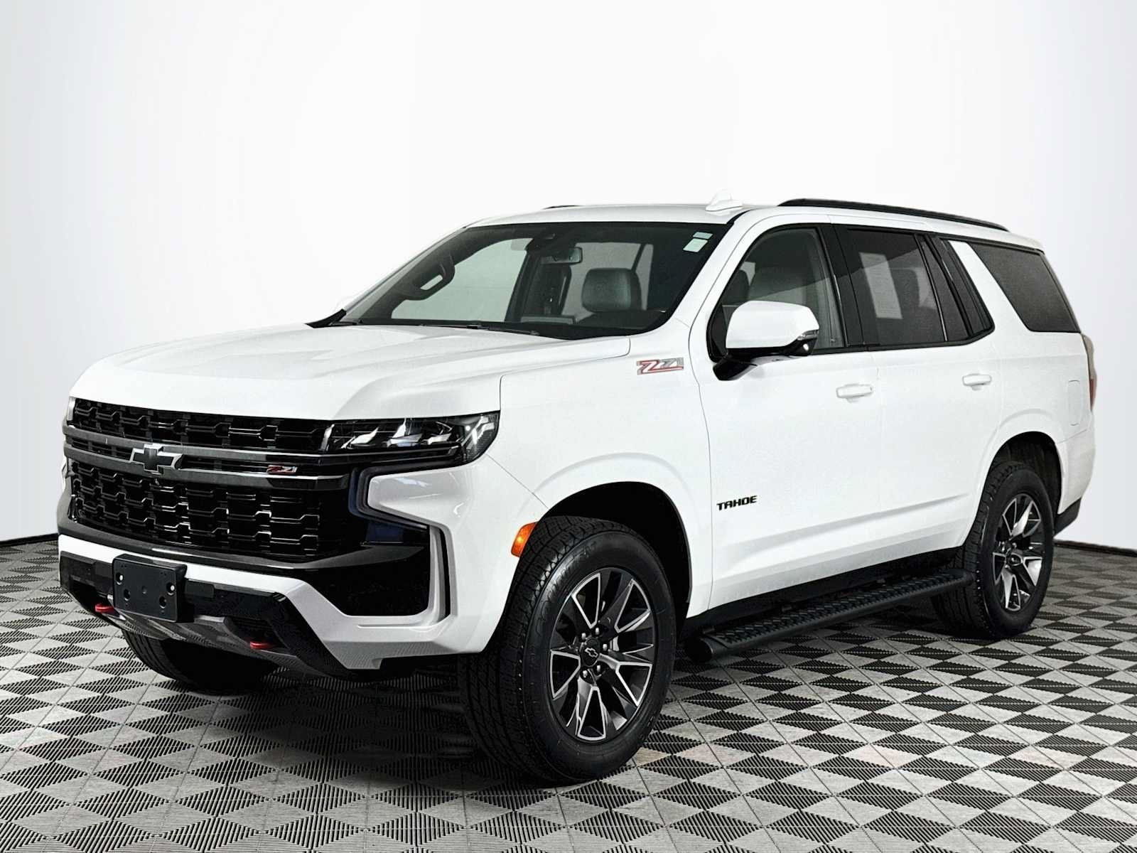 Used 2021 Chevrolet Tahoe Z71 w/ Z71 Signature Package