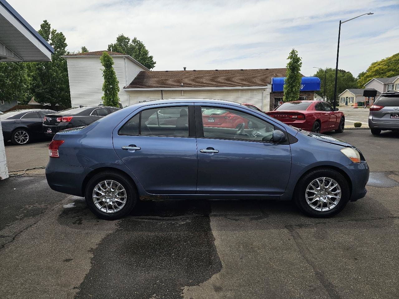Used 2008 Toyota Yaris Sedan FWD image 13