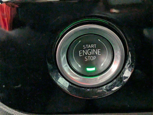 Used 2024 GMC Sierra 1500 SLT image 18