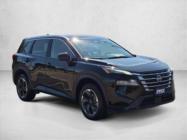 Used 2025 Nissan Rogue SV FWD image 3