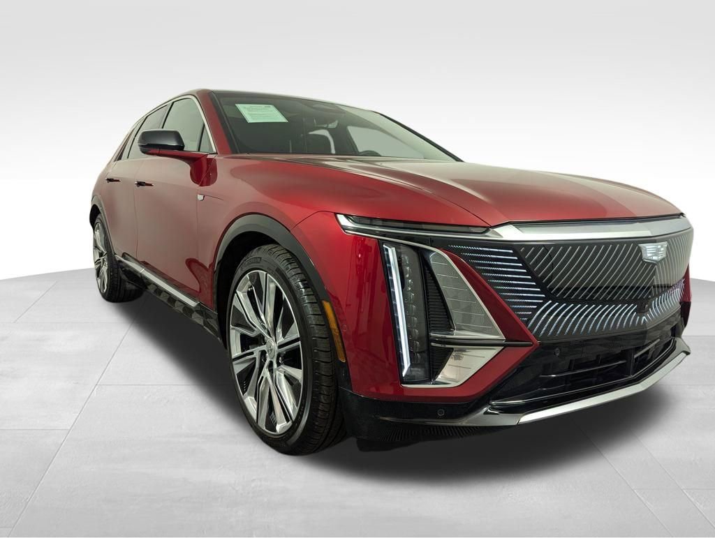 Used 2024 Cadillac Lyriq Luxury w/ LPO, Floor Liner Package image 57