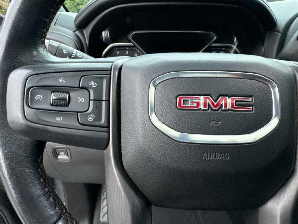 Used 2021 GMC Sierra 1500 AT4 w/ AT4 Value Package AWD/4WD image 17