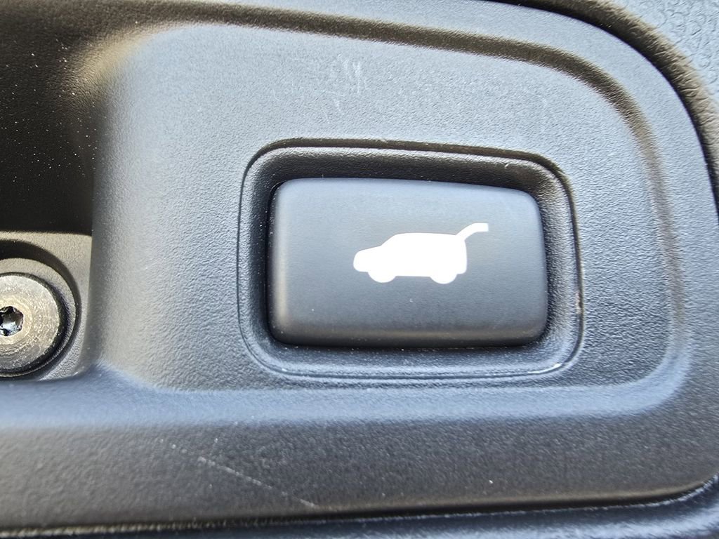 Used 2020 Honda Pilot EX-L image 19