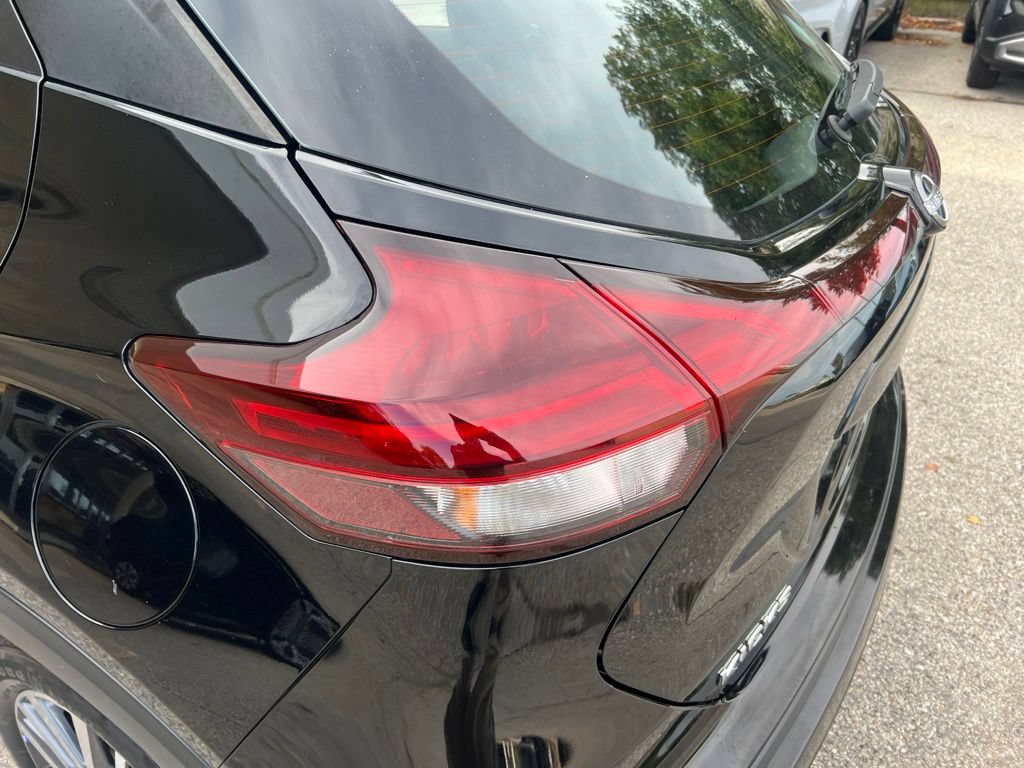 Certified 2024 Nissan Kicks SV w/ Interior Electronics Package FWD image 33