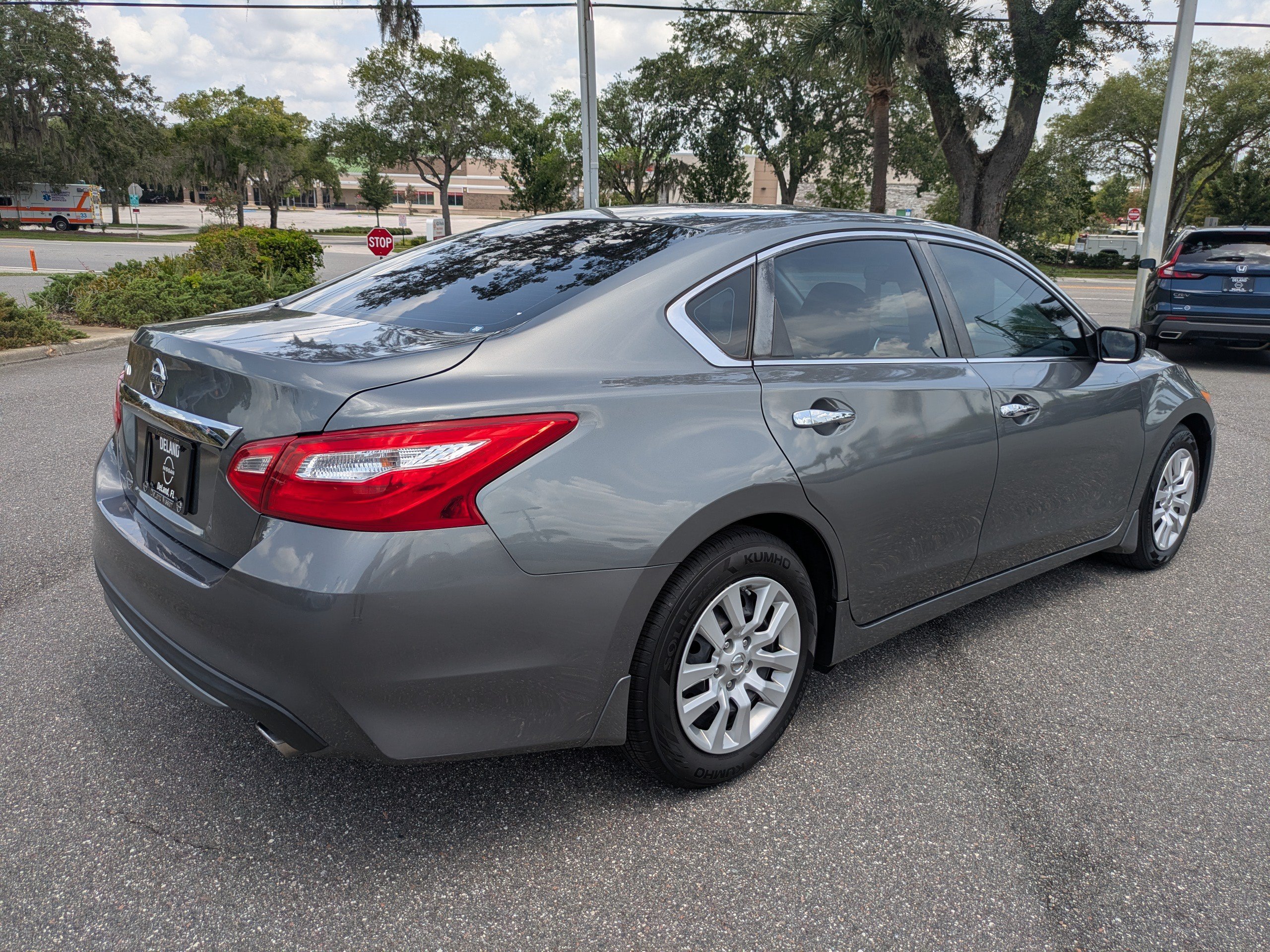 Used 2016 Nissan Altima 2.5 S FWD image 4