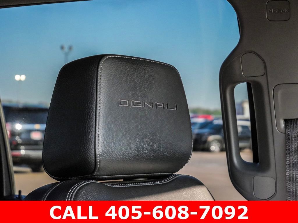 Used 2022 GMC Sierra 3500 Denali w/ Denali Ultimate Package AWD/4WD image 19