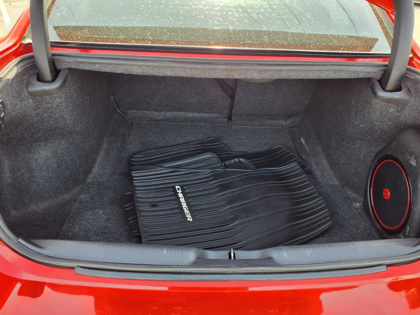 Used 2014 Dodge Charger R/T w/ Blacktop Package image 19