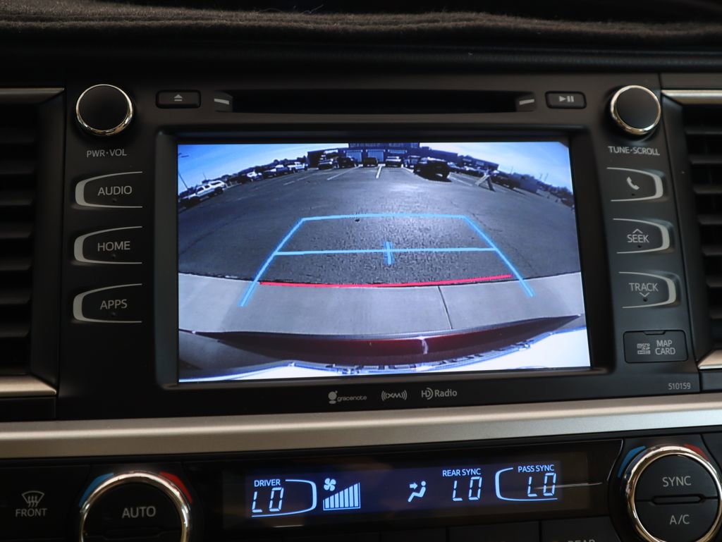 Used 2016 Toyota Highlander XLE image 14