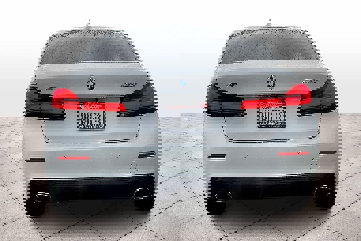 Used 2021 BMW 530e xDrive image 7