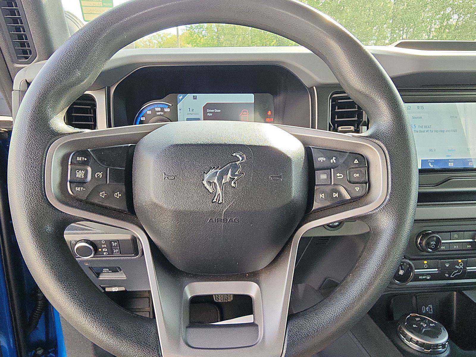 Used 2022 Ford Bronco 2-Door AWD/4WD image 15