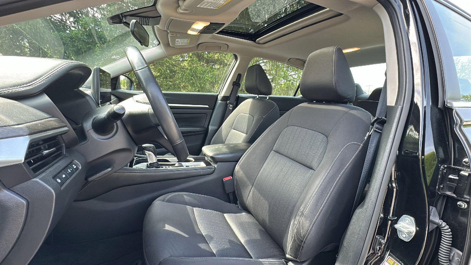 Certified 2023 Nissan Altima 2.5 SV w/ SV Premium Package image 13